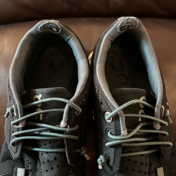 On Women’s Cloud 5 Sneakers - Picture 6 of 10